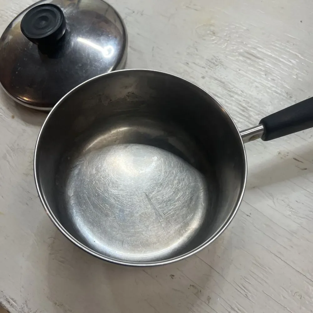 Revere Ware 1801 1 Qt Stainless Steel Copper Bottom Saucepan w/ Lid 95B